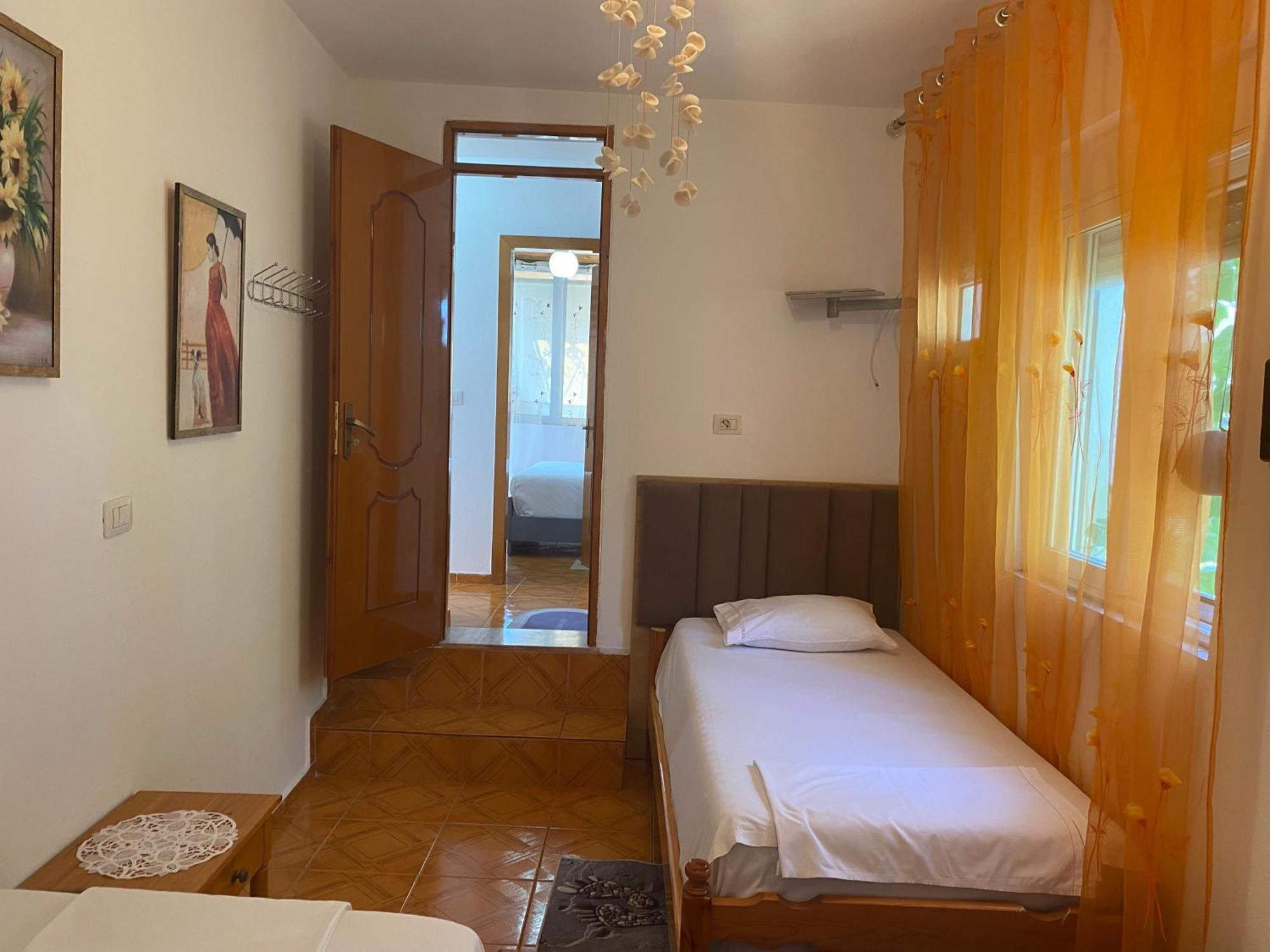 Seferi'S Apartament Apartment Sarande Bagian luar foto